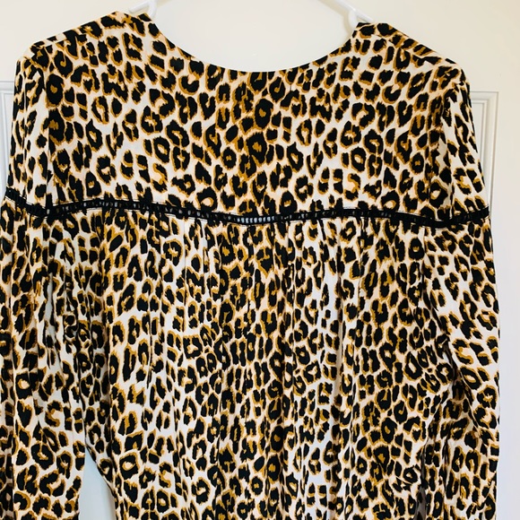 Faithful The Brand Animal Print Romper Size Medium NWOT - Picture 8 of 11